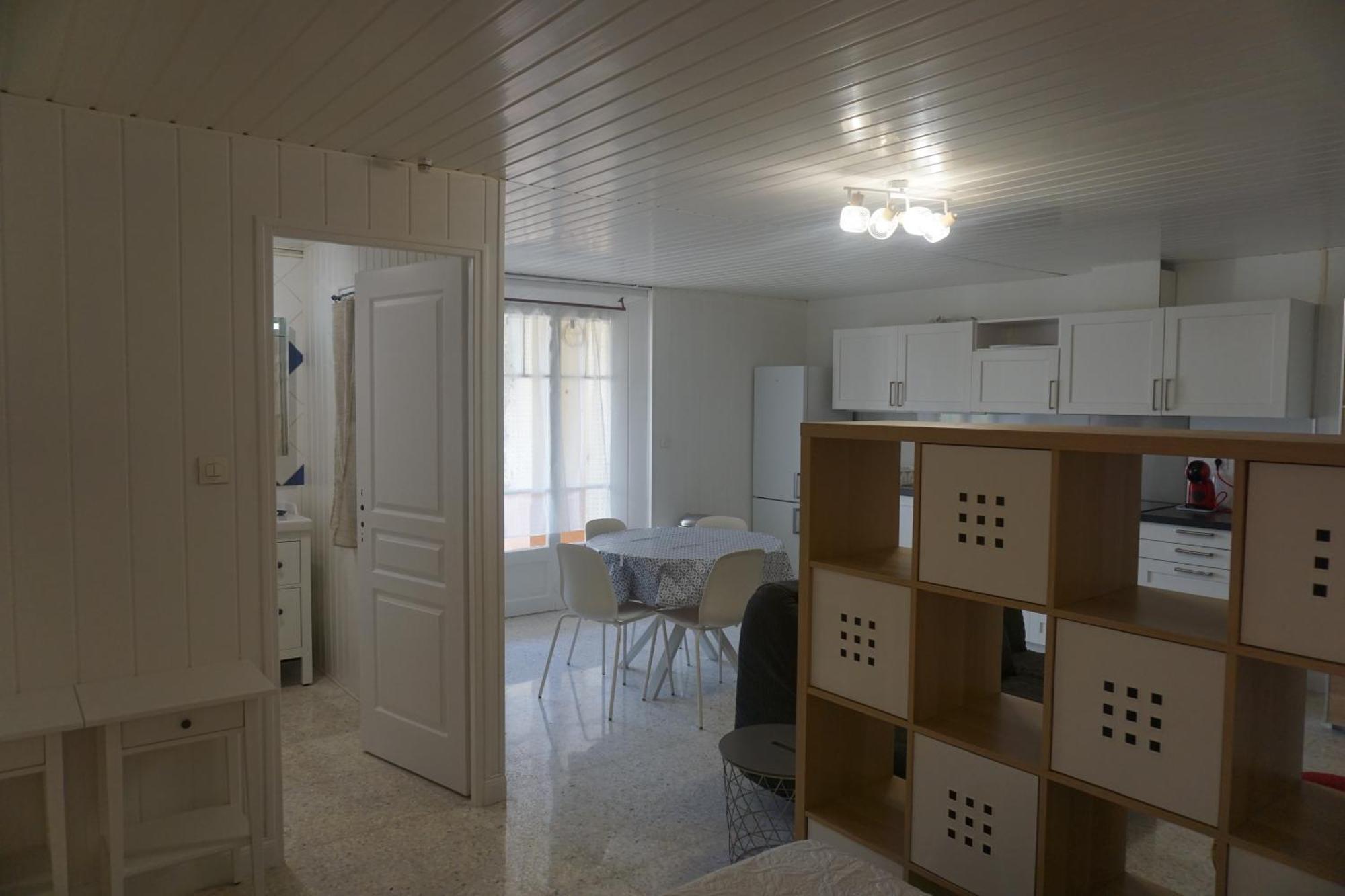 La Provence Apartment